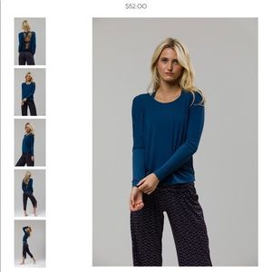 Onzie Long sleeve top